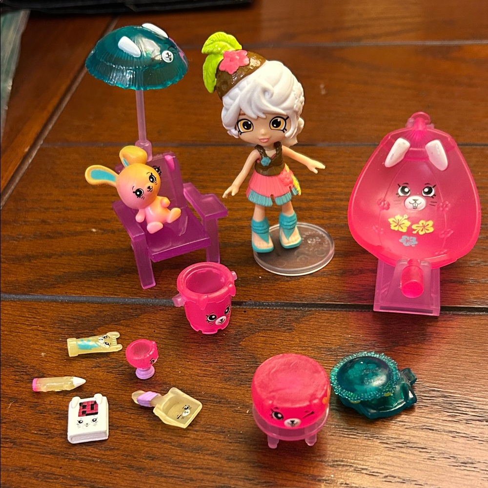 Shopkin Doll and Accessories